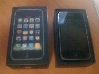 Продам iphone 3gs 8gb