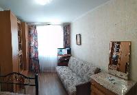 Сдам комнату в трех -комнатной квартире,ул.Косарева,Гагаринский район ,5 мкр. район. Цена 10000 руб