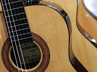 ПРОДАМ Классическую (акустическую) гитару Hohner HC 06, 500 грн.
