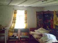 Продается дом в с. Россошанка на уч. 15 соток, Байдарская долина, у подножия горы