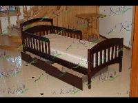 Детские одноярусные кровати из дерева от изготовителя по доступным ценам