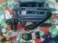 Продам зеркалку OLYMPUS e520