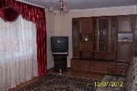 17)Сдается двухкомнатная квартира "люкс" на ул. Адм. Юмашева, 15, в районе моря