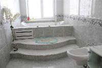 3-комнатная, Суворова-35, Центр. 60000 ₽
