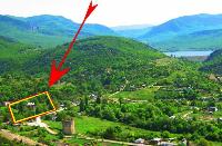 Шикарный замок у реки в крымской Швейцарии, С. Черноречье. Живописный участок 22 сотки !