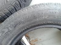 Продам 2 летние шины Dunlop на R14,и 2 шины Firestone R14