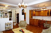 2-комнатная, Нахимова-7, Центр. 40.000 ₽
