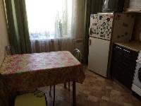 2-комнатная, ПОР-67, Лётчики. 20.000 руб