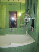 1-комнатная, Кесаева-15, 32.000 руб..