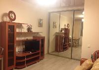 1-комнатная, Корчагина-24, Камышовая бухта. 25.000 руб