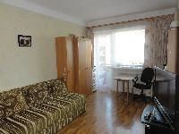 Продам 2-к квартиру в тихом центре