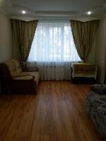 2-комнатная, Острякова-1,  27.000 руб/мес...