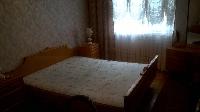 2-комнатная, Юмашева-10,  20.000 руб..