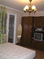 Продается 3 комн квартира  ПОР  40  9/9