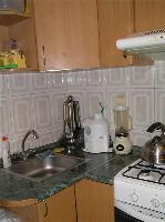 Продается 3 комн квартира  ПОР  40  9/9
