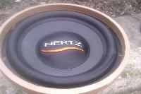 Продам Б.У автомобильный пассивный сабвуфер 12" Hertz HX 300D.